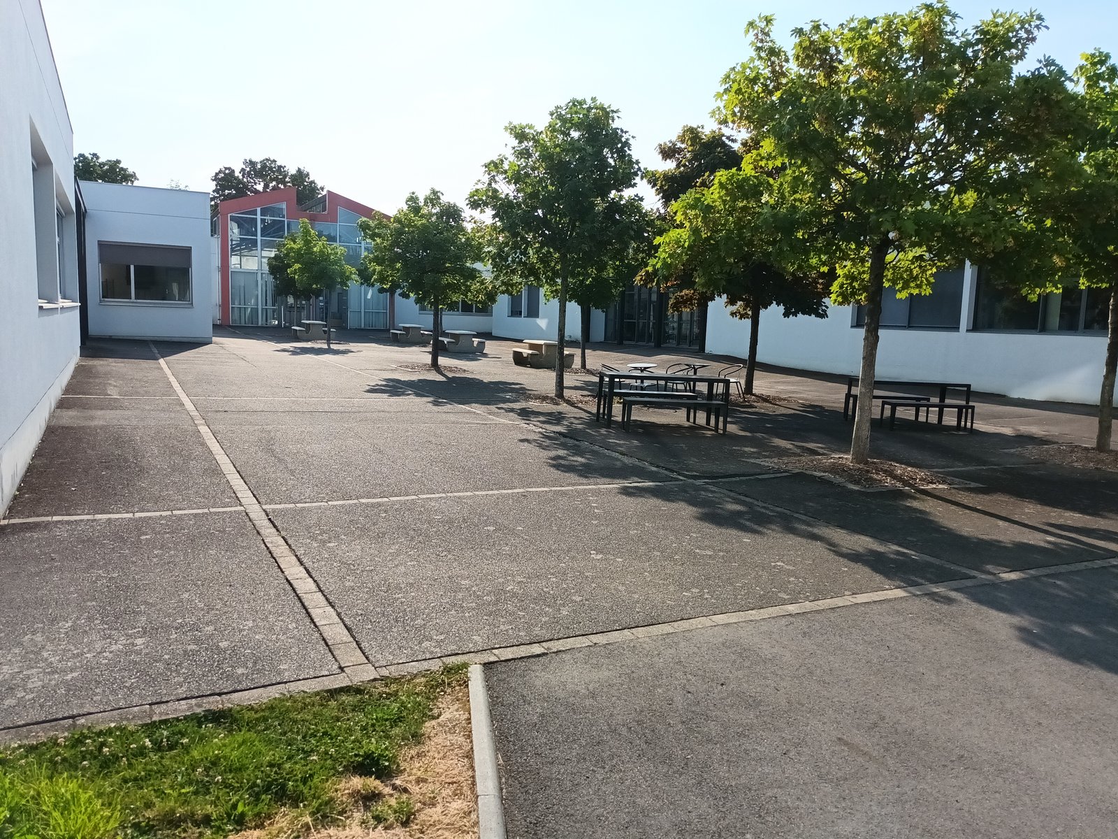Cour intérieure (2)